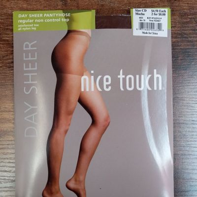 Day Sheer Pantyhose Size CD Color Mocha Regular Non Control Top Reinforced Toe
